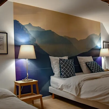 Le Scenario Apartment *